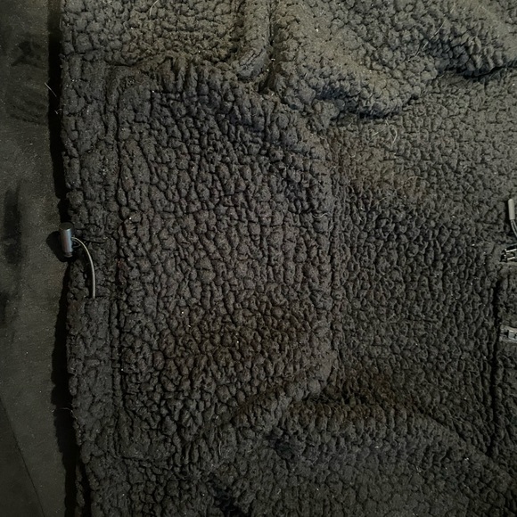 Black No Boundaries Sherpa Pullover - Picture 4 of 10